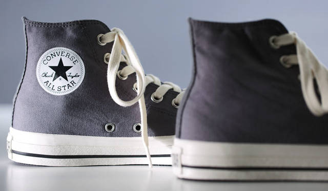 <strong>MARGARET HOWELL｜マーガレット・ハウエル</strong><br />「MHL.×CONVERSE」キャンバス オールスター ハイカット