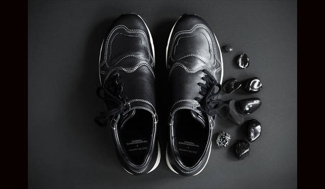 <strong>AUTHENTIC SHOE & Co.｜オーセンティック シュー＆コー</strong><br /><strong>foot the coacher : ＜F.A.S.t.＞ side lace. </strong>　 foot the coacherと「TAKAHIROMIYASHITATheSoloIst.」によるコラボレーションアイテム＜F.A.S.t.＞。シンプルなデザインのなかにこだわりが栄える国産ならではの一足。foot the coacher「＜F.A.S.t.＞ side lace.」4万2120円