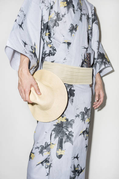 <strong>Y. & SONS｜ワイ＆サンズ</strong><br />ゆかた　2万9000円～5万9000円（税抜・仕立代込）