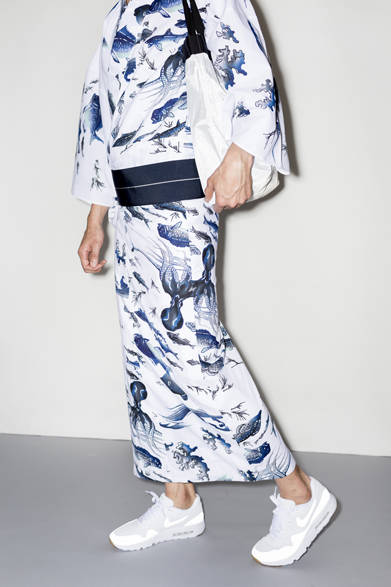 <strong>Y. & SONS｜ワイ＆サンズ</strong><br />ゆかた　2万9000円～5万9000円（税抜・仕立代込）