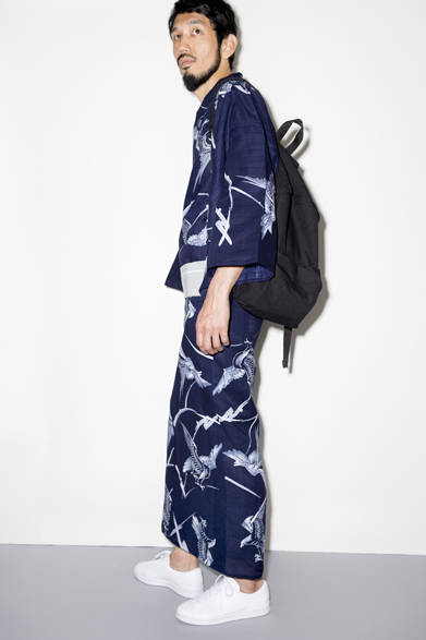 <strong>Y. & SONS｜ワイ＆サンズ</strong><br />ゆかた　2万9000円～5万9000円（税抜・仕立代込）