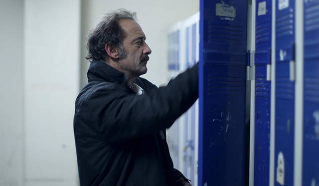 演技派として評価の高いフランスのベテラン俳優、ヴァンサン・ランドンはこれが国際舞台で悲願の初受賞。壇上では涙ながらに感謝を口にした