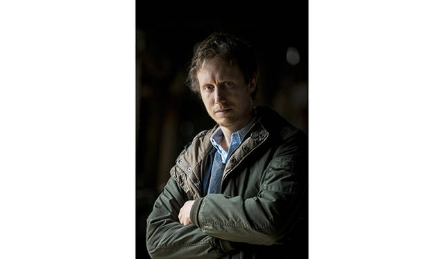 初の長編作品『Le Fils de Saul』で審査員特別大賞を手にしたハンガリーの新鋭ラズロ・ネメス監督<br>© BEA KALLÓS