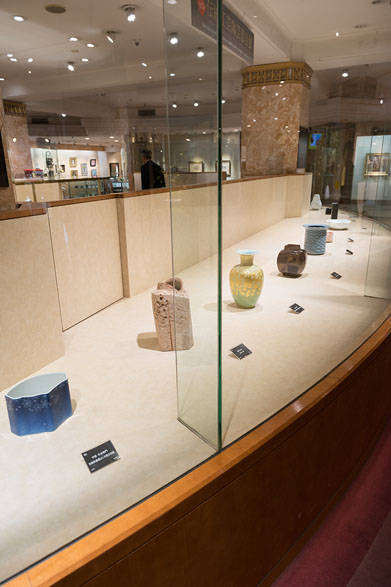 <strong>日本橋三越本店</strong><br />「第43回 伝統工芸陶芸部会展」