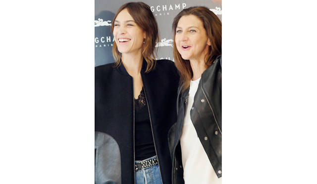 アレクサとロンシャンのアーティスティック・ディレクターのソフィー・ドュラフォンテーヌ