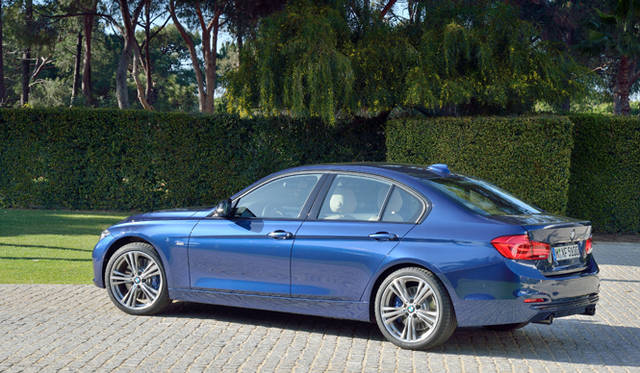 3 Series Sedan Sport Line｜3シリーズ セダン スポーツライン