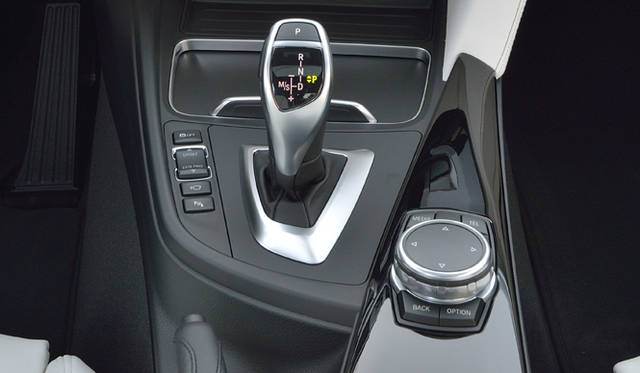 3 Series Sedan M Sport｜3シリーズ セダン Mスポーツ