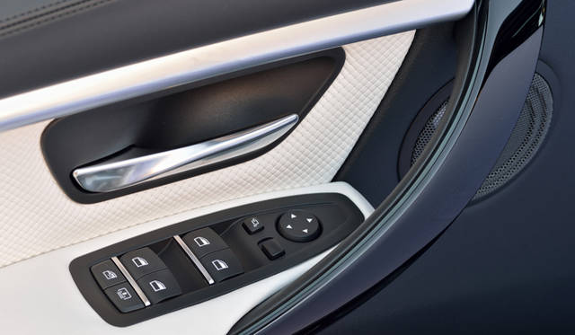 3 Series Sedan M Sport｜3シリーズ セダン Mスポーツ