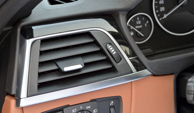 3 Series Touring Luxury Line｜3シリーズ ツーリング ラクジュアリー ライン