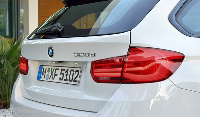 320d Touring EfficientDynamics Edition Sport Line|320dエフィシェントダイナミクス エディション スポーツライン