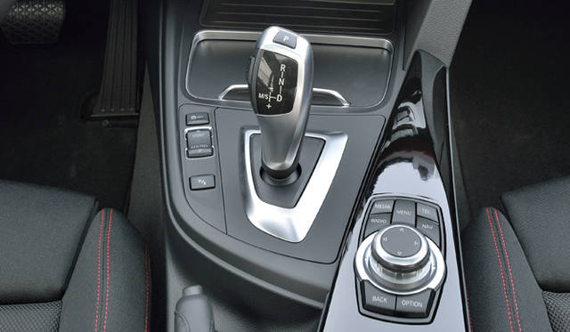 320d Touring EfficientDynamics Edition Sport Line|320dエフィシェントダイナミクス エディション スポーツライン