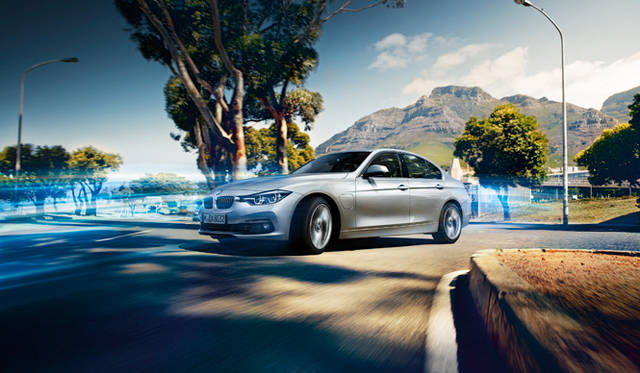 330e Plug-in-Hybrid|330e プラグインハイブリッド