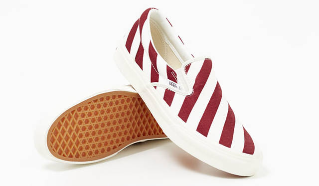 <strong>FREEMANS SPORTING CLUB｜フリーマンズ スポーティング クラブ</strong><br />「FREEMANS SPORTING CLUB ‒ BARBER × VANS」SLIP ON