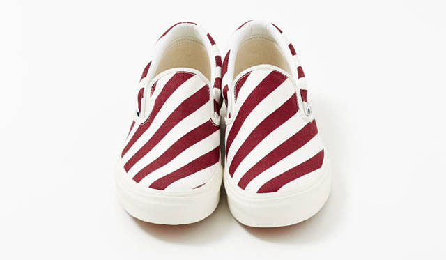 <strong>FREEMANS SPORTING CLUB｜フリーマンズ スポーティング クラブ</strong><br />「FREEMANS SPORTING CLUB ‒ BARBER × VANS」SLIP ON