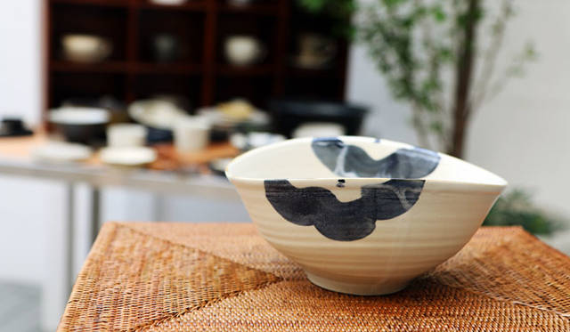 <strong>MEISTERWERK｜マイスタヴェルク</strong><br />マイスタヴェルクフーズ元麻布店「うつわフェア」