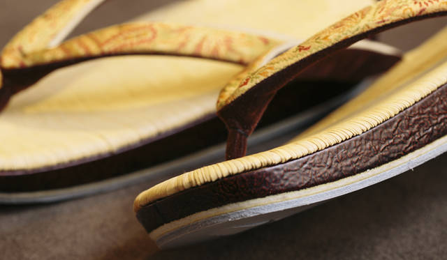 フランソワが注文した草履