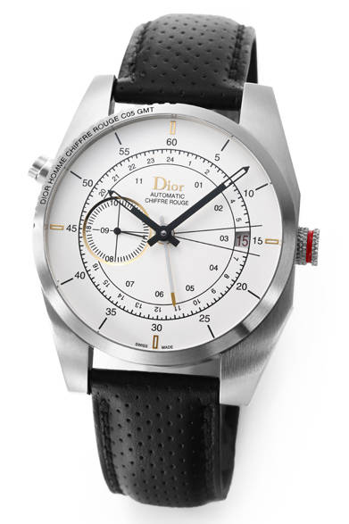 <strong>シフル ルージュ C05</strong><br />ケース｜ステンレススチール<br />直径｜38mm<br />ムーブメント｜自動巻き（Cal.682）<br />ストラップ｜カーフ（表面にパンチ加工）<br />防水｜50ｍ<br />限定本数｜100本（世界限定）<br />発売時期｜10月予定<br />価格｜94万9000円<br />