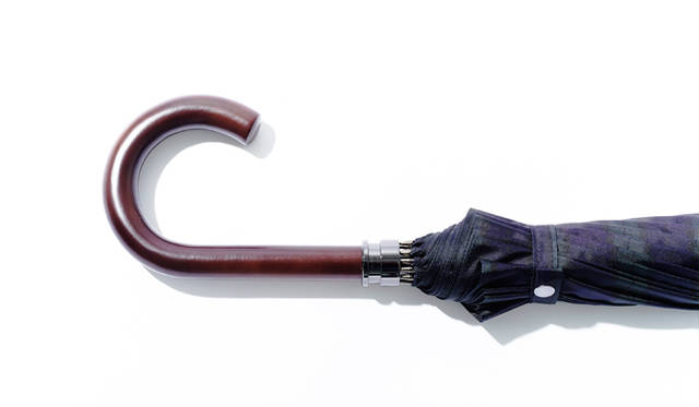 1万8360円（市原 Tel. 03-3669-2061）