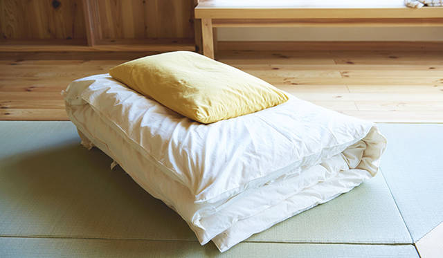 オーガニックコットン100パーセントの布団。アレルギーの人にも安心。