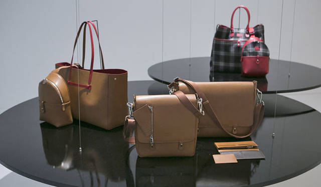 <strong>FURLA｜フルラ</strong><br />2015-16秋冬コレクション展示会　メンズ