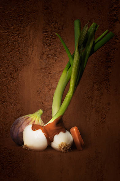 タマネギの甘酸っぱい風味と、バルサミコ酢に漬けてキャラメリゼしたイチジクを組み合わせた「ガナッシュ オニオン キャラメリゼ」