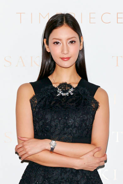 女優・モデルの菜々緒さん