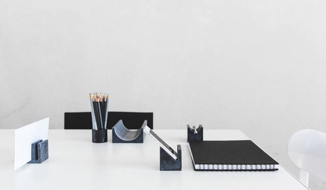 <strong>LIVING MOTIF｜リビング・モティーフ</strong><br />「SCANDOLA MARMI（スカンドラ マルミ）」　