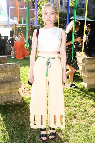 タヴィ・ジェヴィンソン