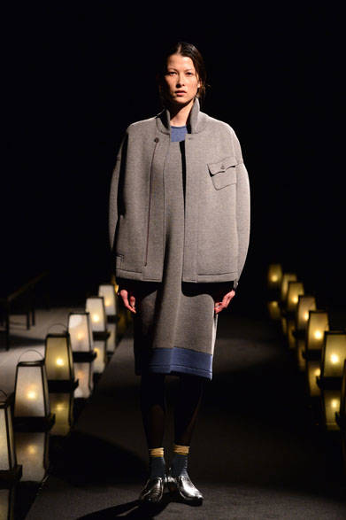 <strong>matohu｜まとふ</strong><br />2015-16年秋冬コレクション