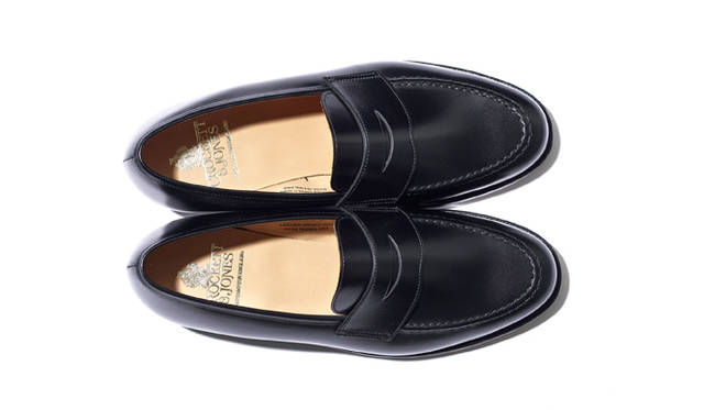 7万6680円（グリフィン インターナショナル Tel. 03-5754-3561）