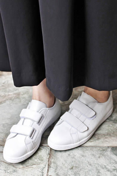 ウィメンズサイズの23～25cmはイエナにて取扱い