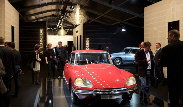 Citroen DS 21 デュアルライトになった後期型