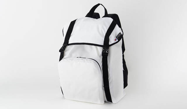 <strong>MELO｜メロ</strong><br />フラップ付きバックパック「2 Buckle Flap Backpack」