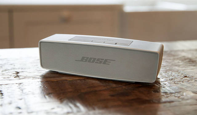 <strong>BOSE｜ボーズ</strong><br />ワイヤレススピーカー「SoundLink® Mini Bluetooth® speaker  Ⅱ」