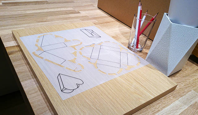 銀座・伊東屋 新本店ビル8F：ハンドクラフトが楽しめる豊富なグッズを用意。ワークショップを準備中で、2015年10月「ファーバーカステルアカデミー」が開講する