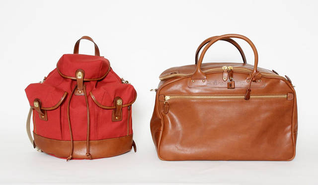 <strong>Felisi｜フェリージ</strong><br />「ヘリテージ・コレクション」　左／リュックサック、右／ボストンバッグ