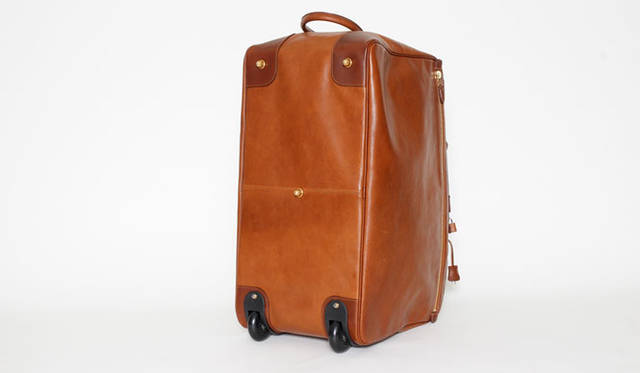 <strong>Felisi｜フェリージ</strong><br />「ヘリテージ・コレクション」のボストンバッグ　