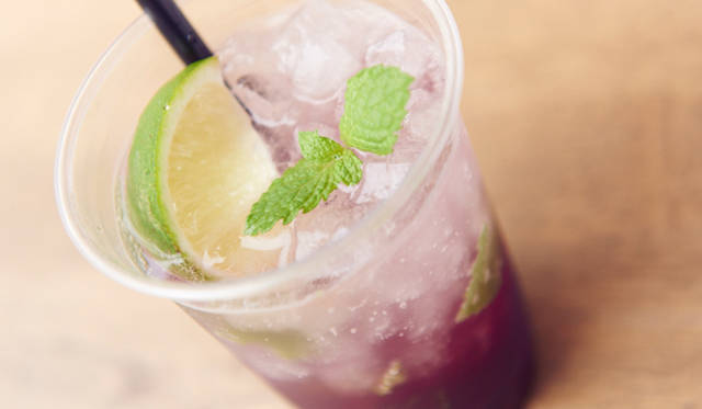 Sparkling “Style MAUVE”「ブルーベリーと炭酸割りコーヒー」