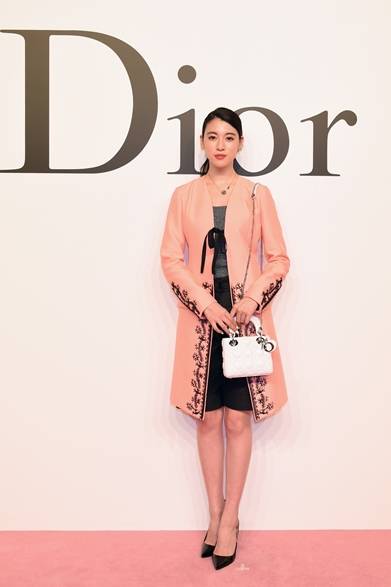 三吉彩花　Photo by Jun Sato/Getty Images for Dior