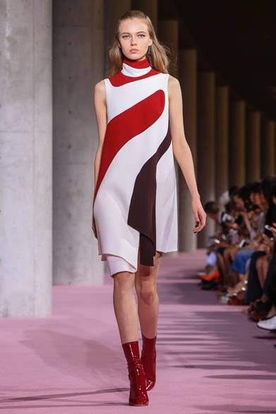 ディオール 2015-16年秋冬コレクション　Photo by Ken Ishi