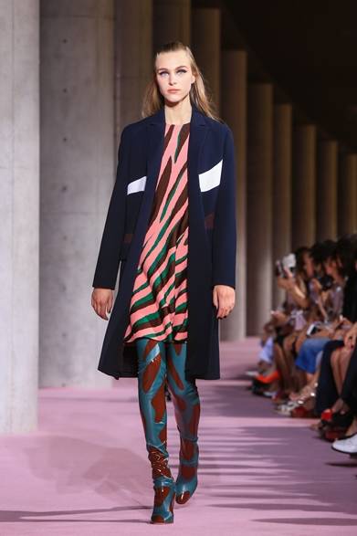 ディオール 2015-16年秋冬コレクション　Photo by Ken Ishi