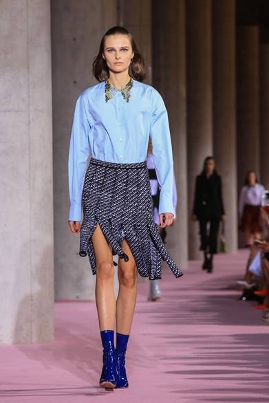 ディオール 2015-16年秋冬コレクション　Photo by Ken Ishi