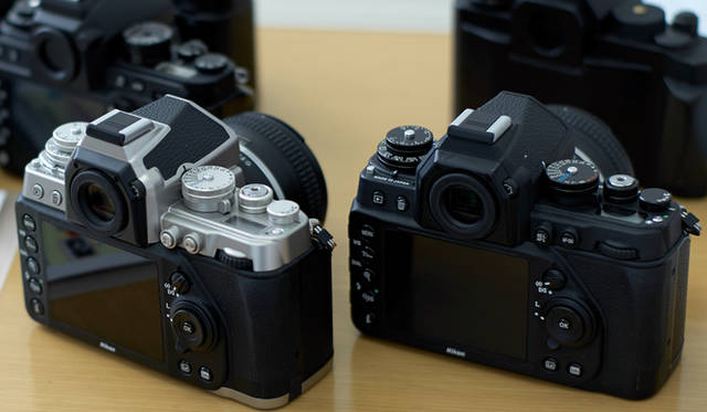 「Df」は、ニコンの現在のフラッグシップモデル「D4シリーズ」と同じ撮像素子、画像処理エンジンを搭載。いっぽうで、より良い作品づくりや写真表現を追求したいという声に応えるため、“便利さ”を追求する従来型の進化とは異なるアプローチで開発。時間をかけて写真と向き合うことができる、ダイヤル操作をはじめとする、アナログなインターフェースをもつ<br><br><strong>ニコンカスタマーサポートセンター ナビダイヤル</strong><br>Tel. 0570-02-8000<br>http:www.nikon-image.com/<br>