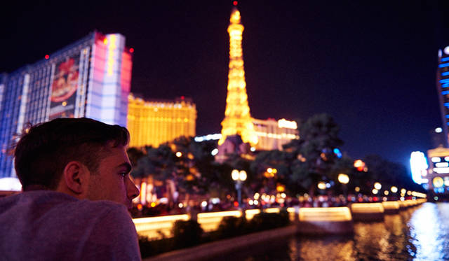 ラスベガスの魅力のひとつは、夜景の美しさ