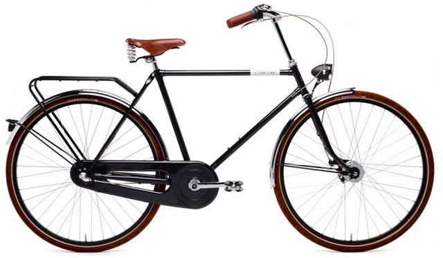 <strong>Creme Cycles｜クレム・サイクルズ</strong><br />CREME CYCLES 2015<br />ヴィンテージテイストとモダンタッチを兼ね備えた、美しくクラシックなホーリーモーリー・ドッピオ・メン。ダイナモパワーライトをフロントとリアに装備。Brooks社製レザーサドルとクロムメッキのコンポーネントが、このモデルをさらに魅力的にする。「HOLYMOLY DOPPIO MAN」（black）14万400円