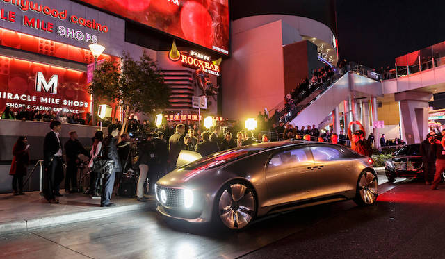 Mercedes-Benz F015 Luxury in Motion｜メルセデス・ベンツ F015 ラグジュアリー  イン モーション