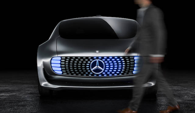 Mercedes-Benz F015 Luxury in Motion｜メルセデス・ベンツ F015 ラグジュアリー  イン モーション
