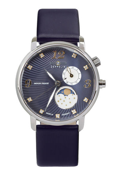 <strong>ツェッペリン ルナ</strong><br /><br /> ケース｜ステンレススチール<br /> 直径｜36mm<br /> ムーブメント｜クォーツ<br /> 機能｜日付表示<br /> ストラップ｜レザー<br /> 防水｜５気圧<br /> 発売時期｜■■発売予定<br /> 予価｜■■万■■円<br />