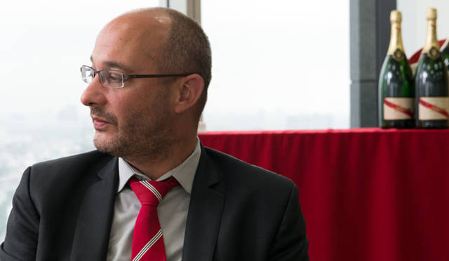 <strong>G.H.MUMM｜G.H.マム</strong><br />セラーマスター（最高醸造責任者）のディディエ・マリオッティ（Didier Mariotti）氏