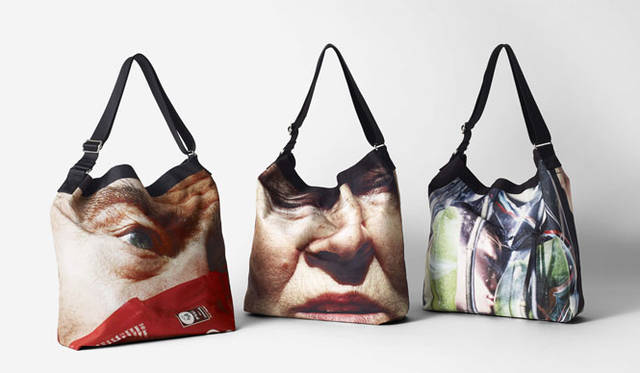 <strong>ISSEY MIYAKE MEN｜イッセイ ミヤケ メン</strong><br />「Code Unknown」シリーズの2WAYバッグ 1万7280円 ©FUJIWARA Satoshi